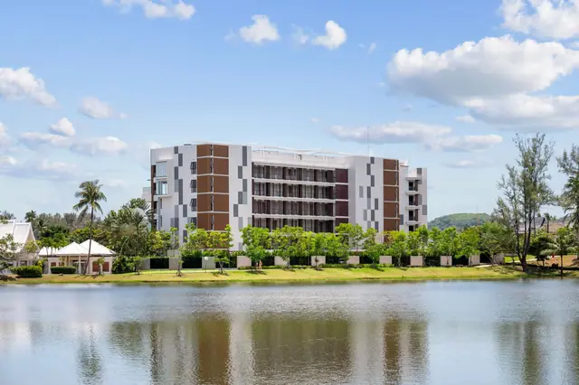 Angsana Oceanview Residences — Вид на комплекс через лагуну, Банг Тао и Лагуна, Пхукет