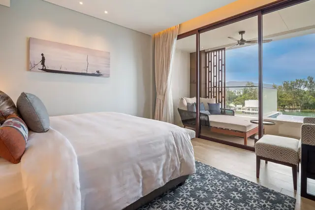 Angsana Oceanview Residences — Спальня с выходом на террасу, Банг Тао и Лагуна, Пхукет