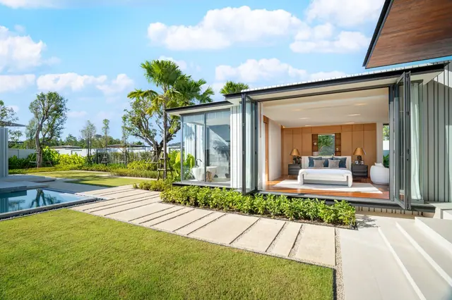 Botanica Grand Avenue — Modern Elegant · Фасад с панорамным остеклением, Лаян, Пхукет
