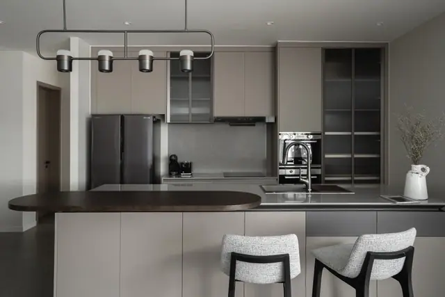 Clover Residence — Кухня с барной стойкой, Банг Тао и Лагуна, Пхукет