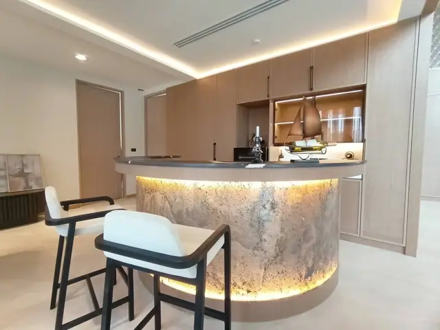 Erawana Grand — Мини-бар с барной стойкой, Банг Тао и Лагуна, Пхукет