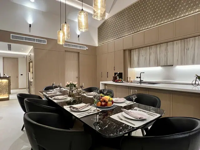 Erawana Grand — Столовая и кухонный остров, Банг Тао и Лагуна, Пхукет