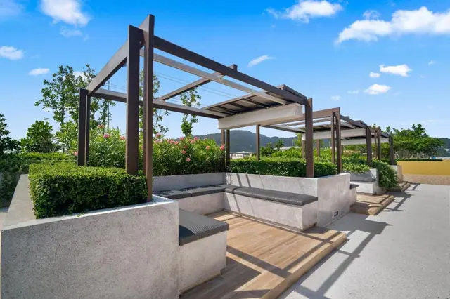 Laguna Beach Residences Reef — Перголы и лаунж на кровле, Банг Тао и Лагуна, Пхукет