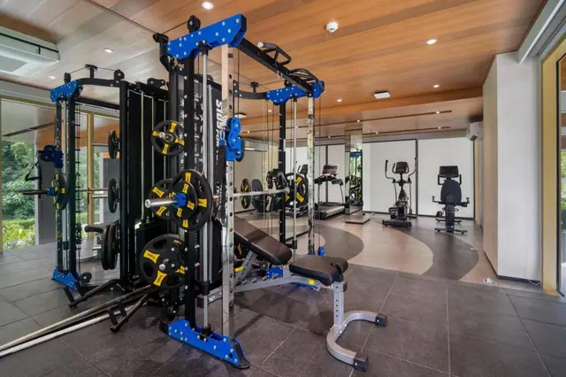 Laguna Beach Residences Reef — Силовая зона спортзала, Банг Тао и Лагуна, Пхукет