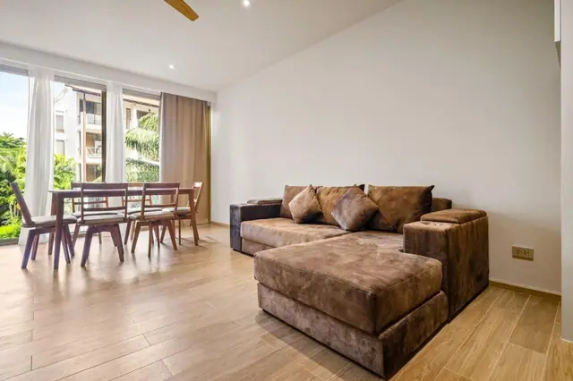 Laguna Beach Residences Reef — Гостиная-столовая, Банг Тао и Лагуна, Пхукет