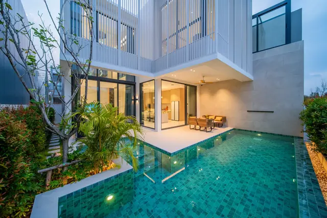 Larimar Villas — Бассейн на закате, Чалонг, Пхукет