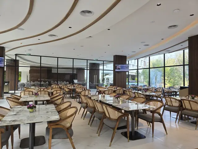 Laya Resort Phuket — Ресторан, Лаян, Пхукет