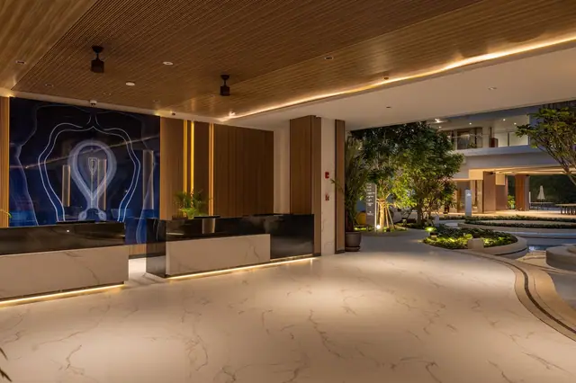 Laya Resort Phuket — Лобби с ресепшн, Лаян, Пхукет