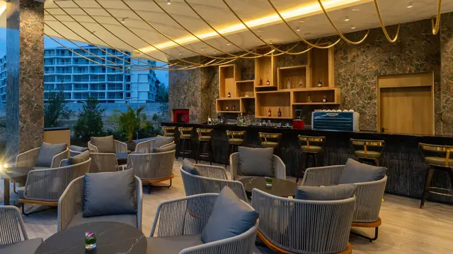 Laya Resort Phuket — Лаунж-зона, Лаян, Пхукет