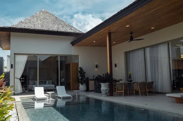 Layan Lucky Villas II — Терраса и бассейн, Лаян, Пхукет