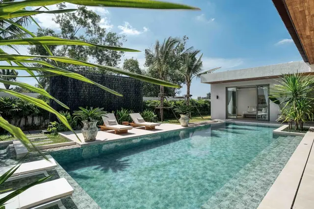 Layan Lucky Villas II — Бассейн и сад, Лаян, Пхукет