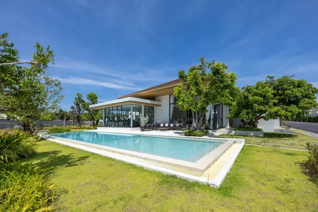 Mouana Residence KO KAEO — Бассейн и лужайка, Ко Кео, Пхукет