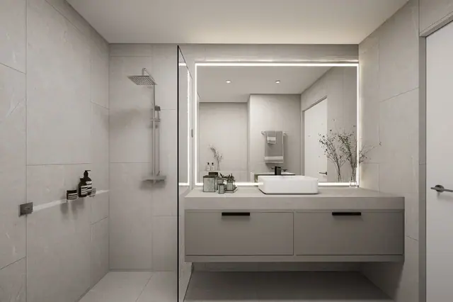Next Point Condominium — Ванная с душевой и подсвеченным зеркалом, Раваи и Най Харн, Пхукет
