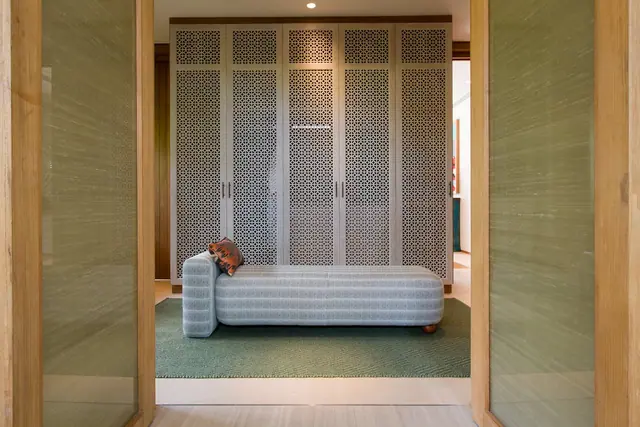 Punyisa Shan Suai — Шоурум, Лаян, Пхукет