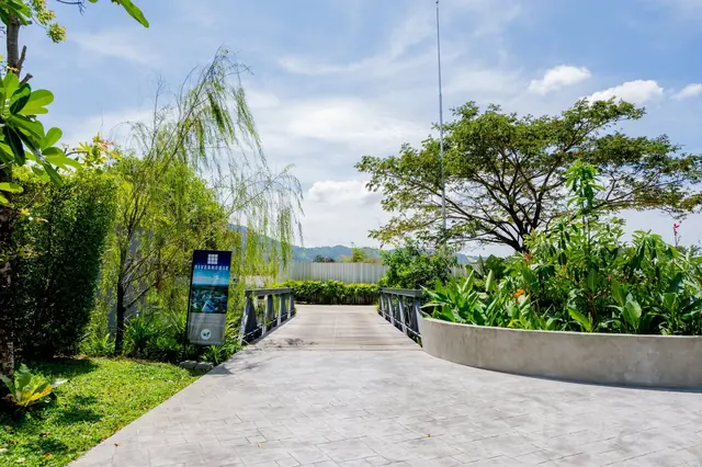Riverhouse Phuket — Дорожка и клумбы, Банг Тао и Лагуна, Пхукет