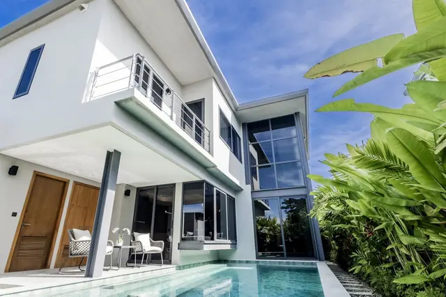 Riverhouse Phuket — Фасад и бассейн, Банг Тао и Лагуна, Пхукет