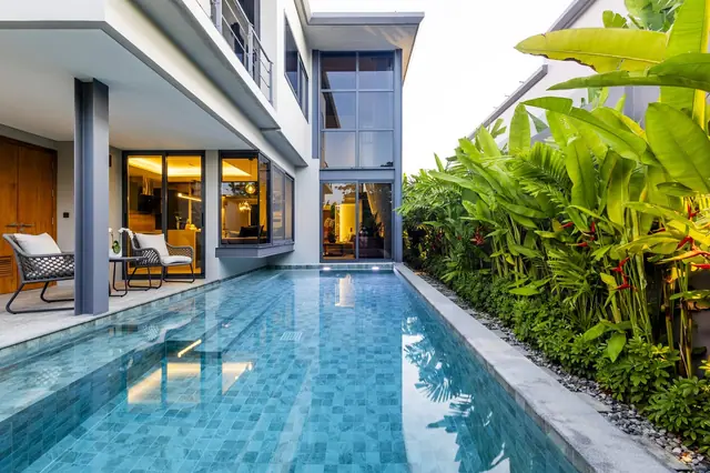 Riverhouse Phuket — Бассейн вечером, Банг Тао и Лагуна, Пхукет