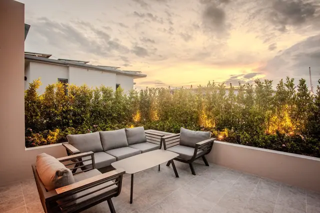 Riverhouse Phuket — Лаунж-терраса на закате, Банг Тао и Лагуна, Пхукет