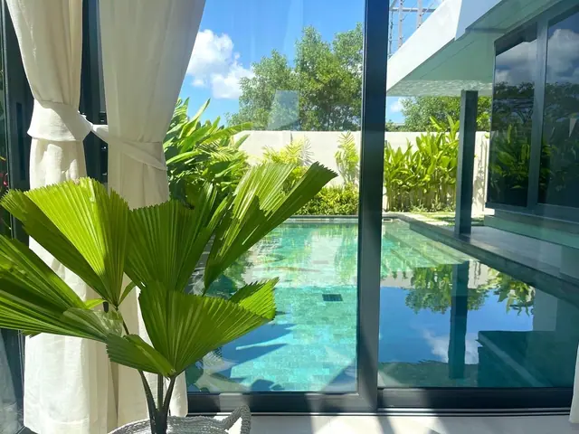 Riverhouse Phuket — Бассейн сквозь зелень, Банг Тао и Лагуна, Пхукет