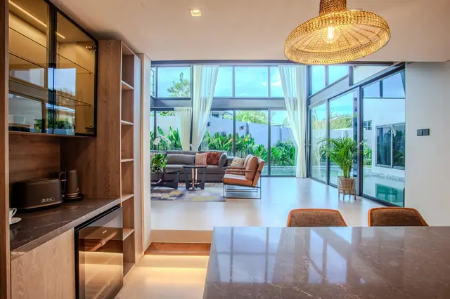 Riverhouse Phuket — Гостиная и столовая, Банг Тао и Лагуна, Пхукет