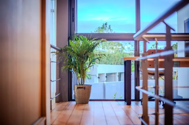 Riverhouse Phuket — Коридор с растением, Банг Тао и Лагуна, Пхукет