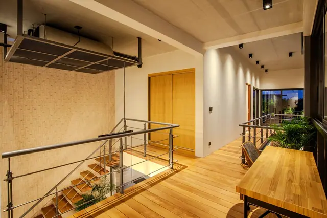 Riverhouse Phuket — Антресоль и коридор, Банг Тао и Лагуна, Пхукет