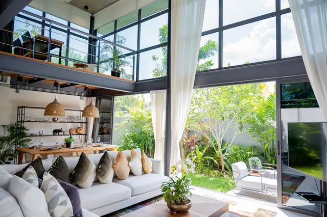 Riverhouse Phuket — Гостиная у панорамного окна, Банг Тао и Лагуна, Пхукет