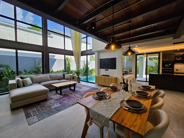 Riverhouse Phuket — Гостиная-столовая, Банг Тао и Лагуна, Пхукет