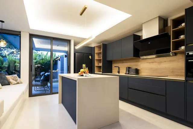Riverhouse Phuket — Кухня с островом, Банг Тао и Лагуна, Пхукет