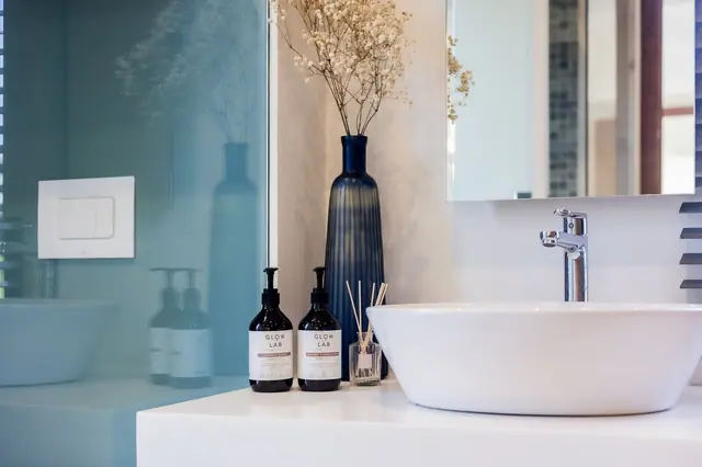 Riverhouse Phuket — Раковина и аксессуары, Банг Тао и Лагуна, Пхукет