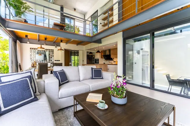 Riverhouse Phuket — Гостиная и антресоль, Банг Тао и Лагуна, Пхукет
