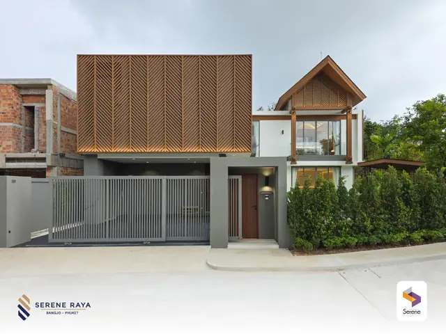 Serene Raya Bangjo — Фасад двухэтажной виллы, Банг Тао и Лагуна, Пхукет