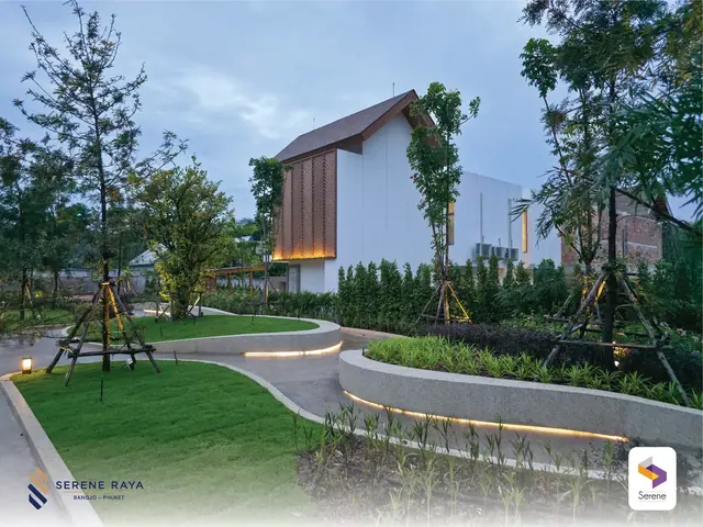 Serene Raya Bangjo — Вилла и парк вечером, Банг Тао и Лагуна, Пхукет