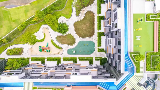 Skypark Aurora — Кровля: бассейн, дорожка и детская площадка, Банг Тао и Лагуна, Пхукет