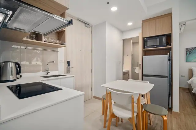 Skypark Aurora — Квартира 2A-2 · 2 спальни, 40 м² · первый этаж с садом, Банг Тао и Лагуна, Пхукет