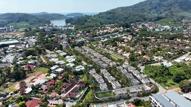 Sunny Moon Village — Посёлок и окрестности, Раваи и Най Харн, Пхукет