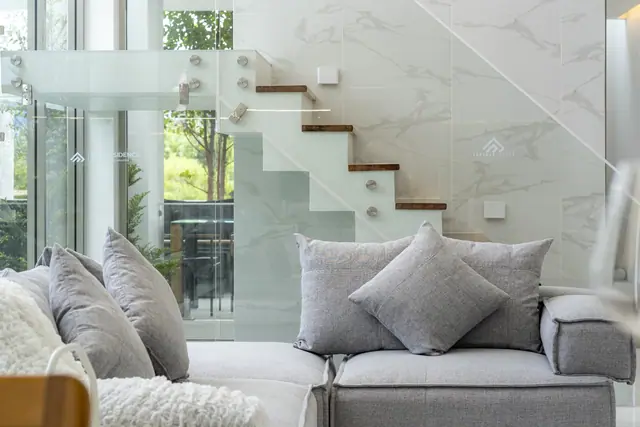 The Residence Prime by Andaman Asset Solution — Гостиная у лестницы, Банг Тао и Лагуна, Пхукет