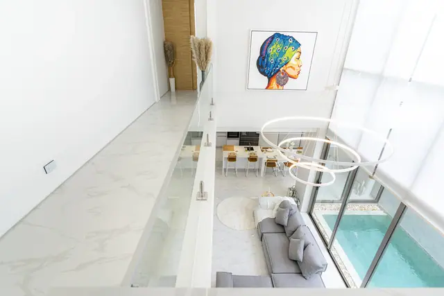 The Residence Prime by Andaman Asset Solution — Вид на бассейн с галереи, Банг Тао и Лагуна, Пхукет