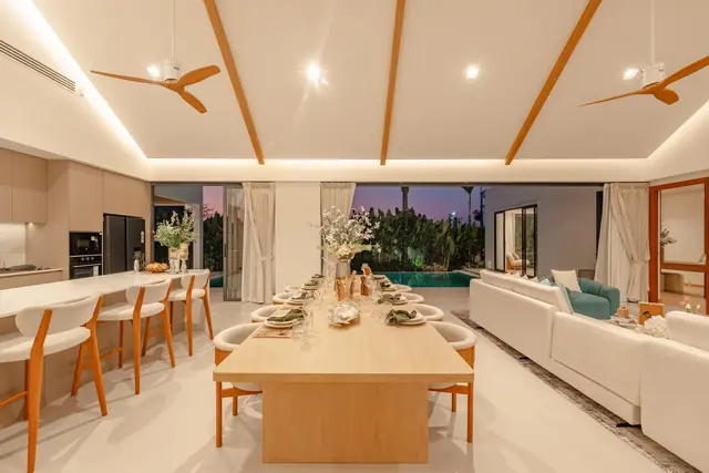The Wynn Luxury Villa Phuket — Кухня-столовая, общий вид, Банг Тао и Лагуна, Пхукет
