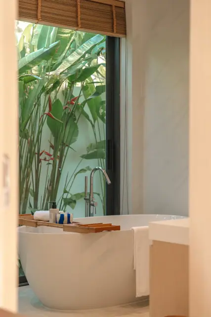 The Wynn Luxury Villa Phuket — Ванна у панорамного окна, Банг Тао и Лагуна, Пхукет