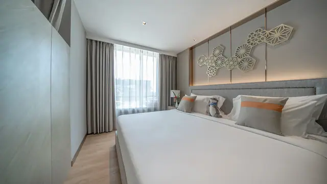 Wyndham La Vita Phuket — Спальня у окна · 1 спальня, 36 м², Раваи и Най Харн, Пхукет