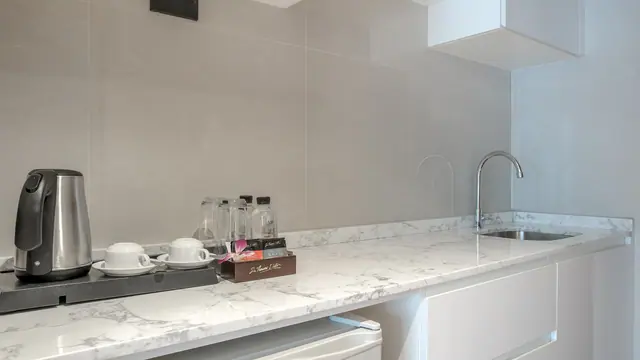 Wyndham La Vita Phuket — Кухонная стойка с чайной зоной · студия 29 м², Раваи и Най Харн, Пхукет