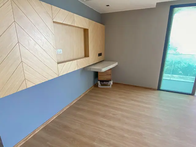 Wyndham La Vita Phuket — Рабочее место у панорамного окна · студия 45 м², Раваи и Най Харн, Пхукет